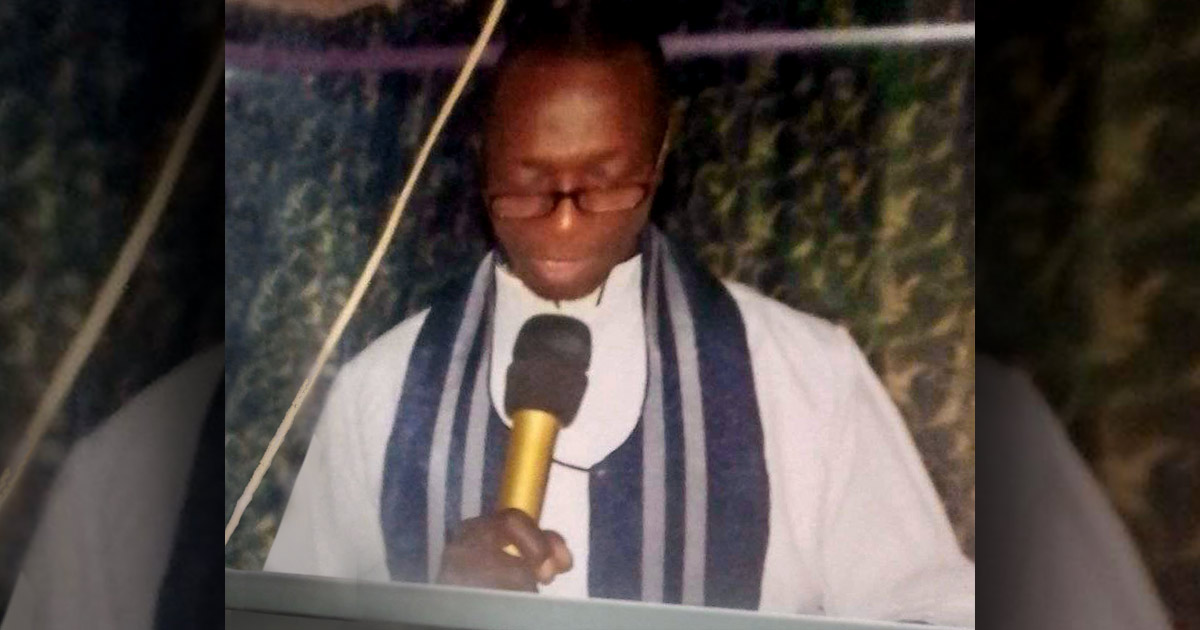 Rev. Silas Yakubu Ali Rev. Silas Yakubu Ali - Photo: Facebook / Maureen Tabat