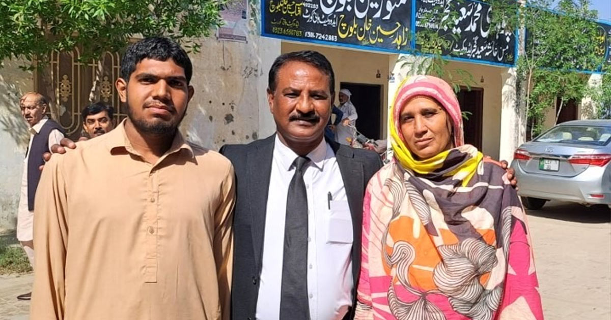 Muhammad Sarmad, the attorney, and Musarrat Bibi are standing outside. Muhammad Sarmad, the attorney, and Musarrat Bibi are standing outside.