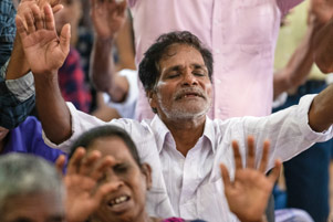 Photo: VOM International Persecuted believers worshipping