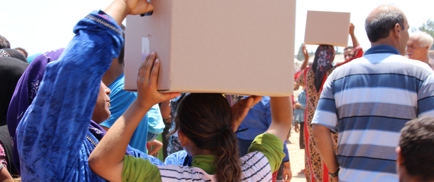 Iraq - Delivering care packages Iraq - Delivering care packages - VOMC